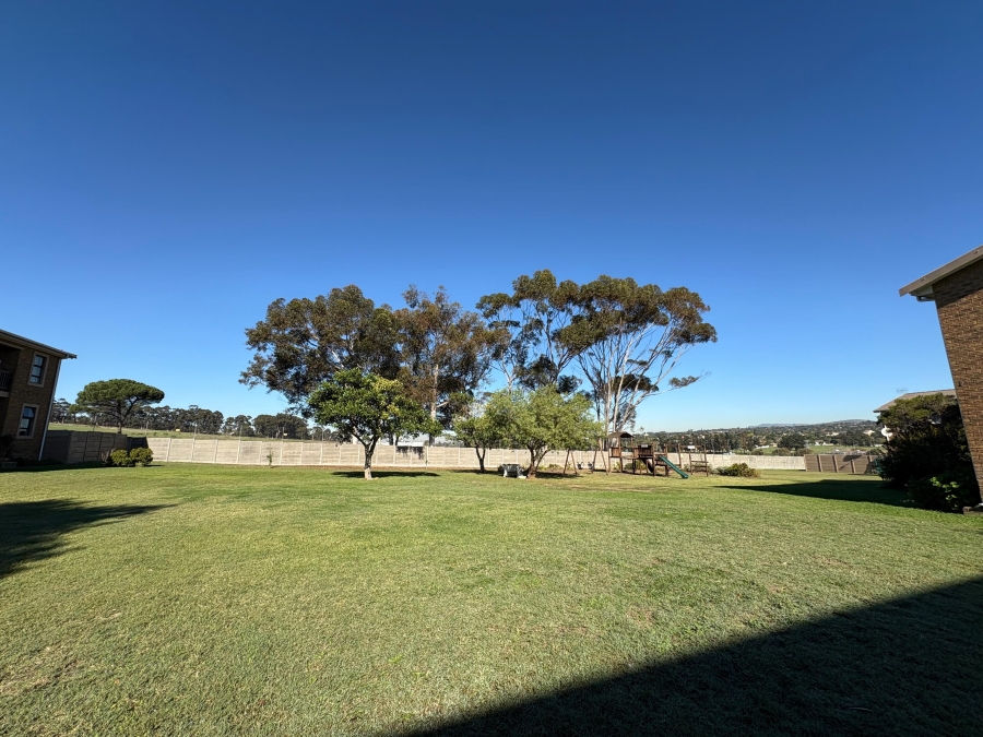To Let 2 Bedroom Property for Rent in Sonstraal Heights Western Cape